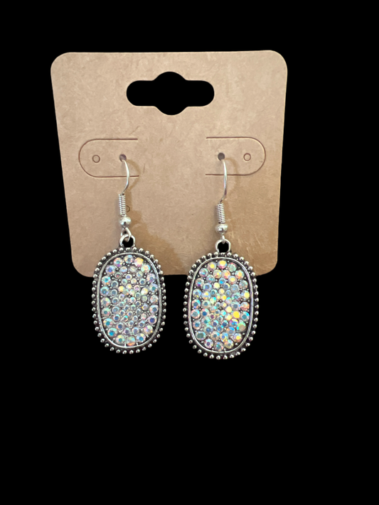 Rhinestone oval earrings