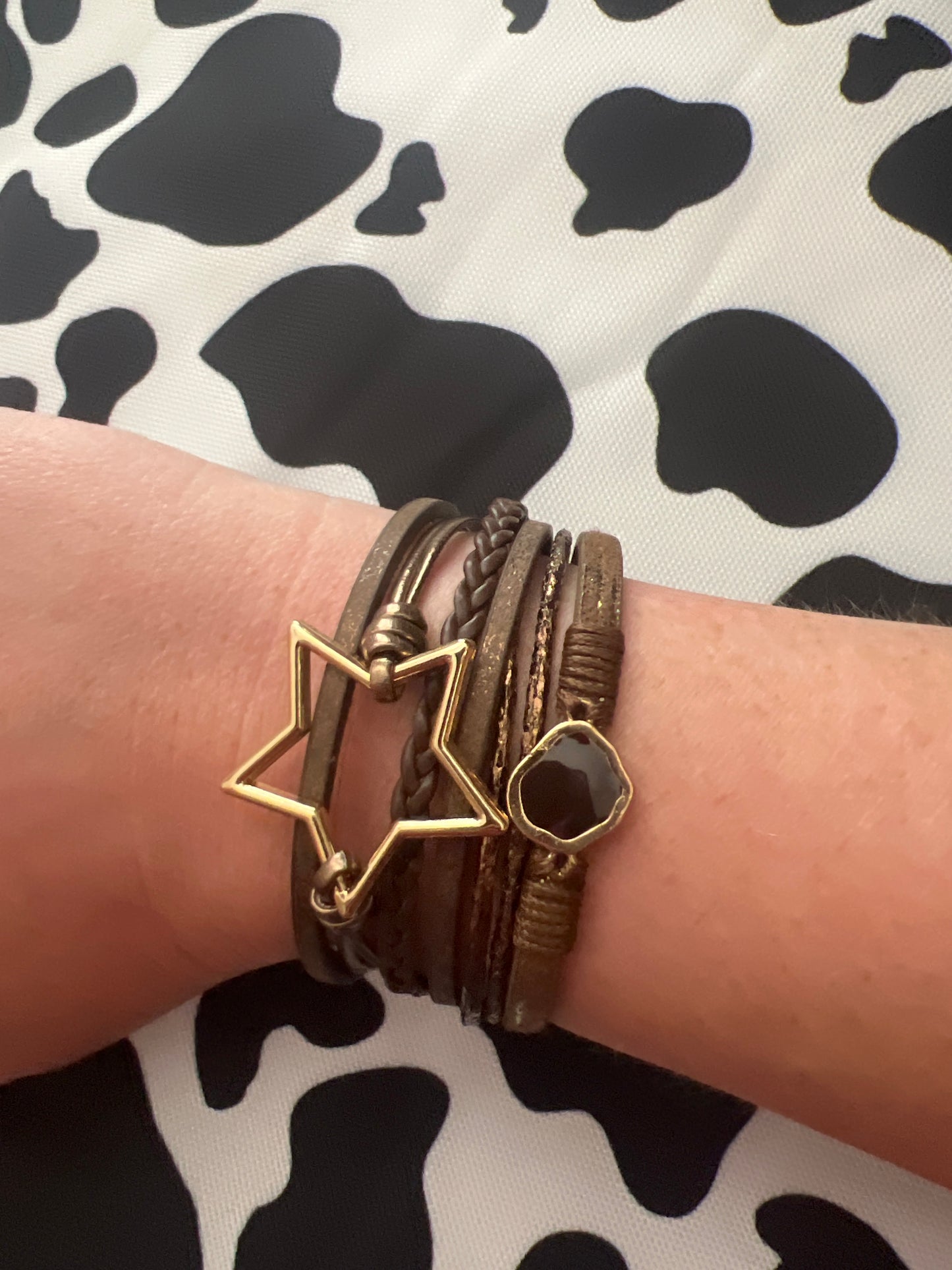 Shining Star magnetic wrap bracelet