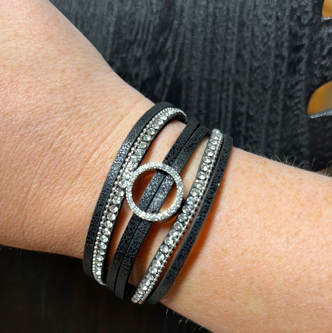 Hollow out black magnetic bracelet